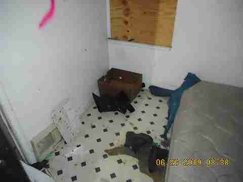 16184 Strathmoor (17)_m.jpg